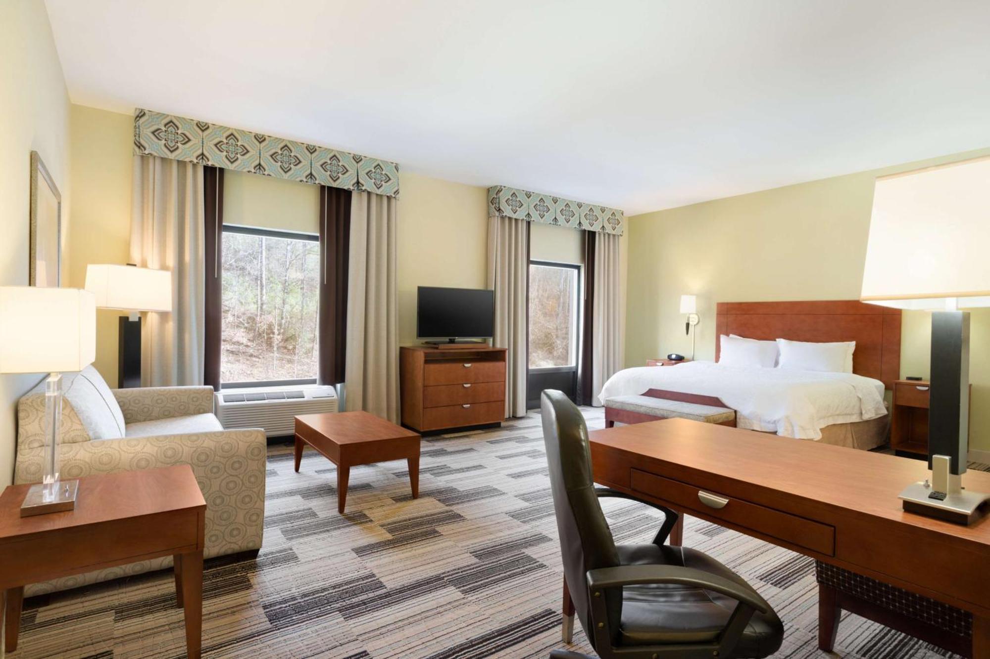 Hampton Inn & Suites Birmingham Airport Area Irondale Экстерьер фото