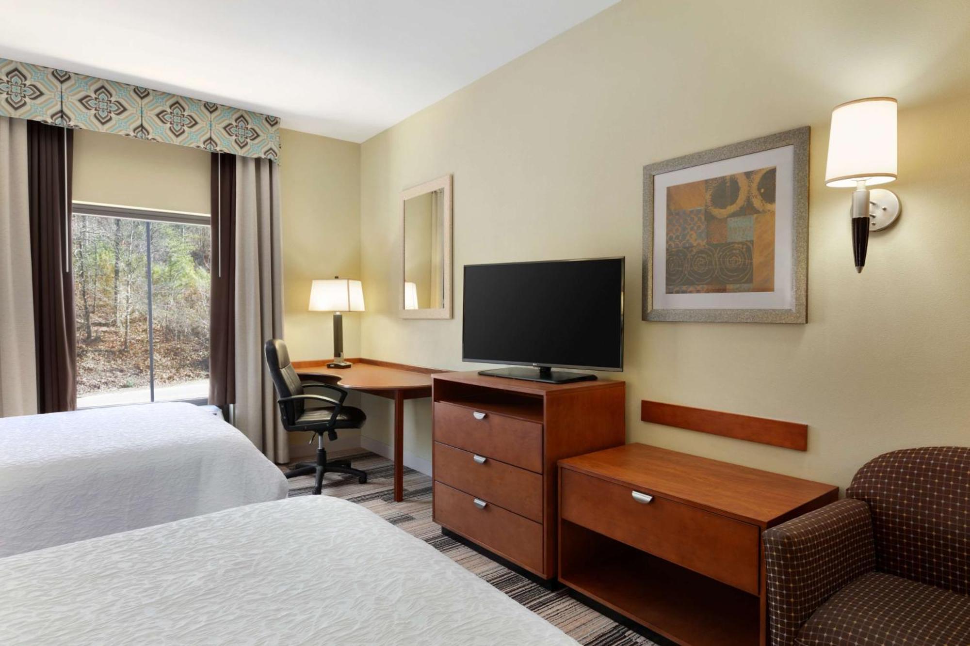 Hampton Inn & Suites Birmingham Airport Area Irondale Экстерьер фото