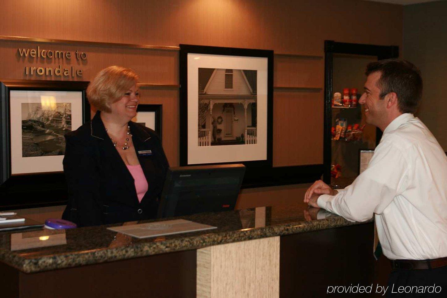 Hampton Inn & Suites Birmingham Airport Area Irondale Интерьер фото