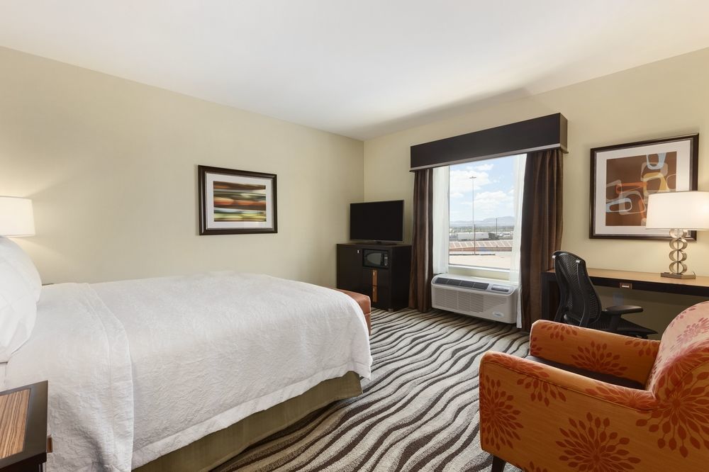 Hampton Inn & Suites Birmingham Airport Area Irondale Экстерьер фото