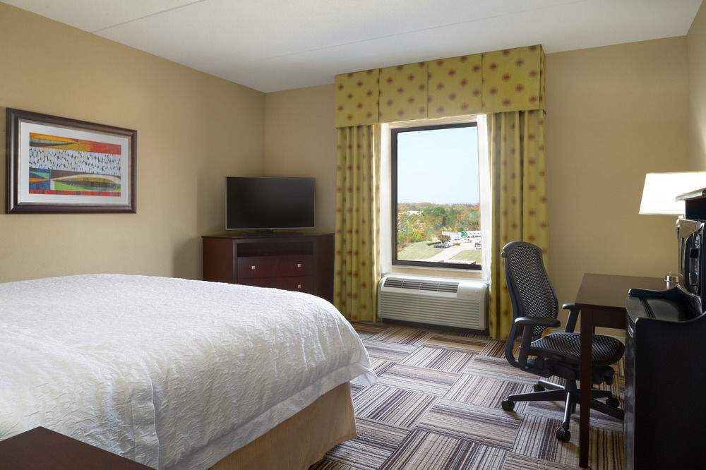 Hampton Inn & Suites Birmingham Airport Area Irondale Экстерьер фото