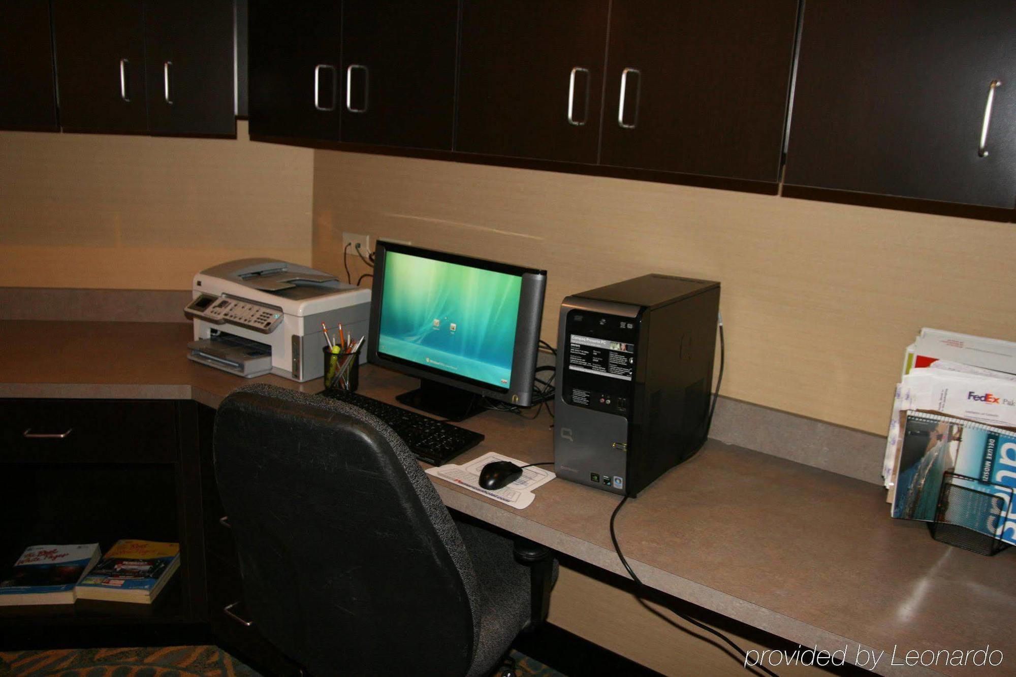 Hampton Inn & Suites Birmingham Airport Area Irondale Удобства фото